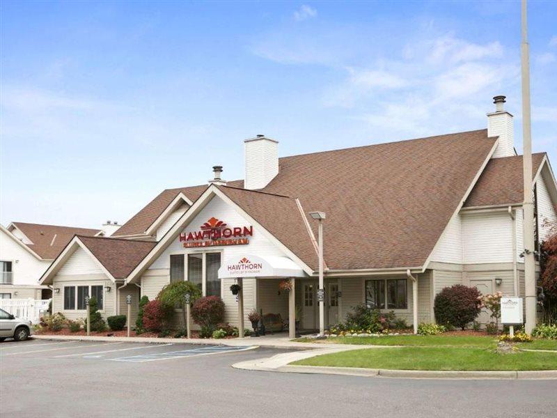 Hawthorn Suites Of تروي المظهر الخارجي الصورة